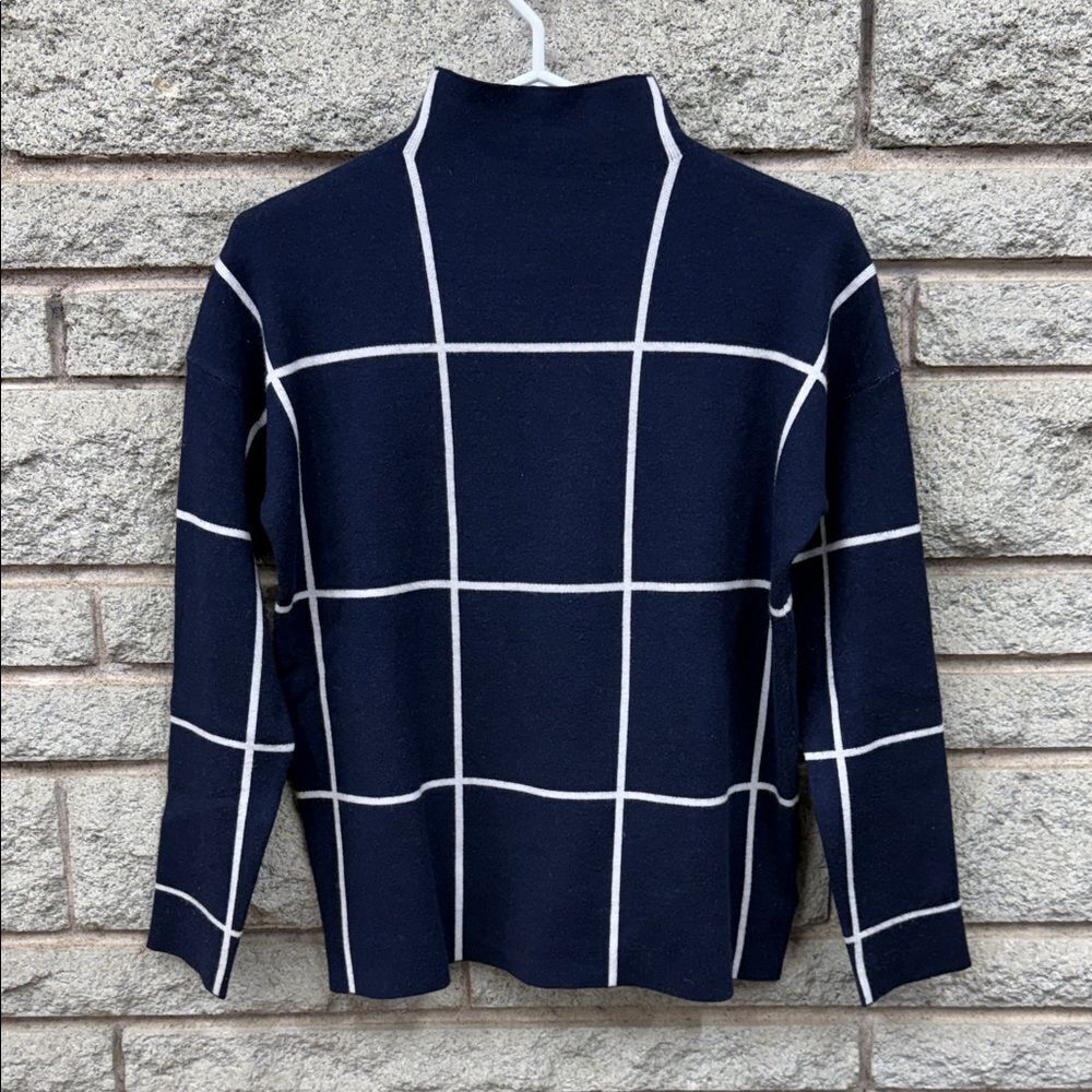 Cynthia Rowley Navy and White Knit Sweater